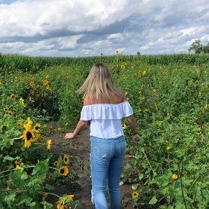 Meet your Posher, Ainsley